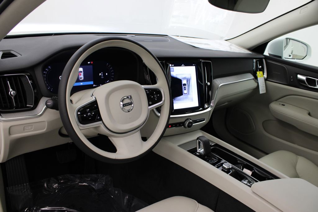 New 2026 Volvo V60 B5 Cross Country Plus w/ Climate Package AWD/4WD image 16