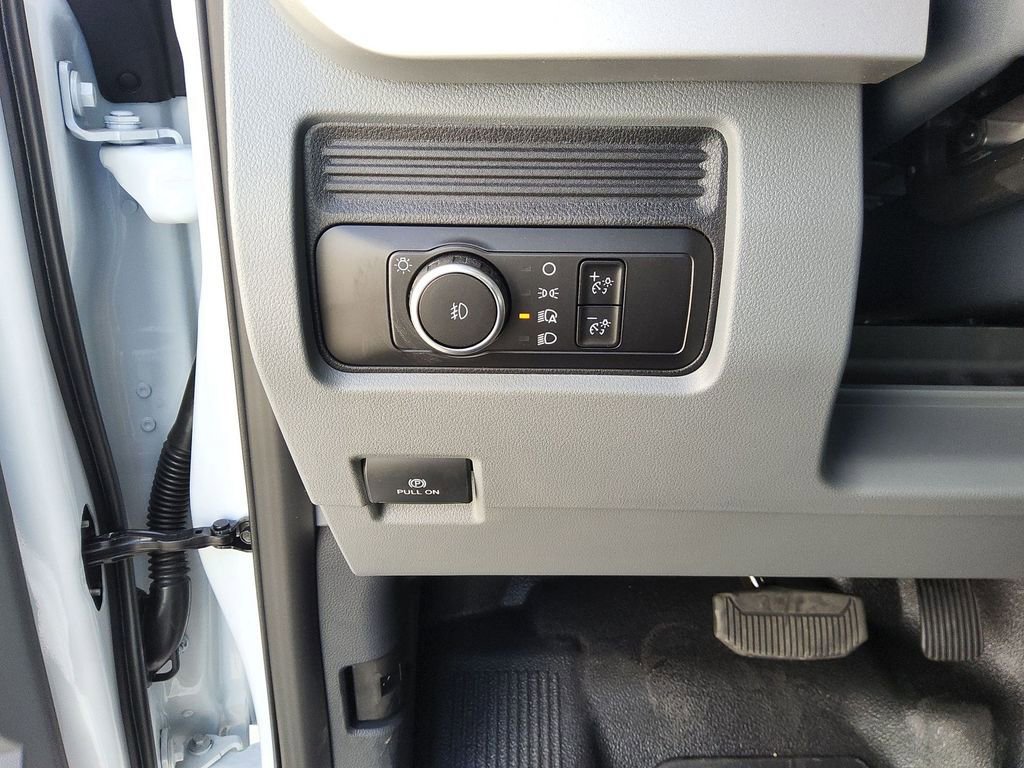 New 2026 Ford F350 XL w/ XL Chrome Package image 8