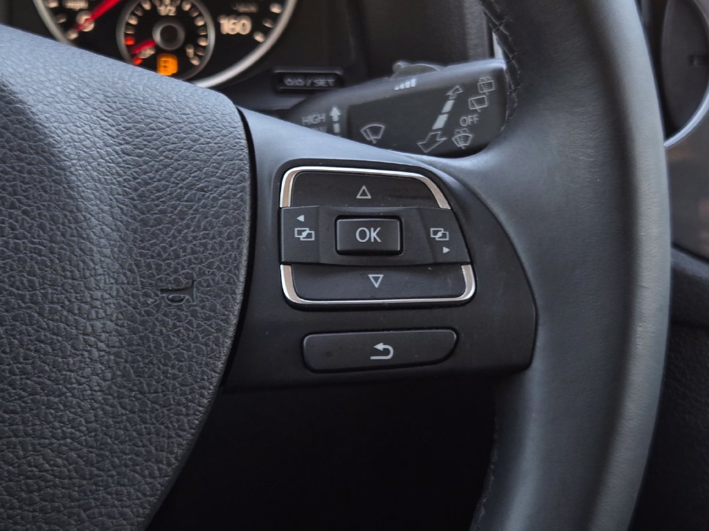 Used 2016 Volkswagen Tiguan S FWD image 22
