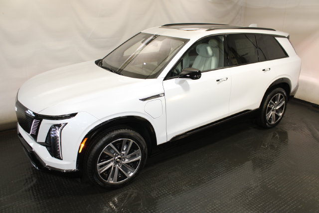 New 2027 Cadillac Vistiq Luxury AWD/4WD image 2