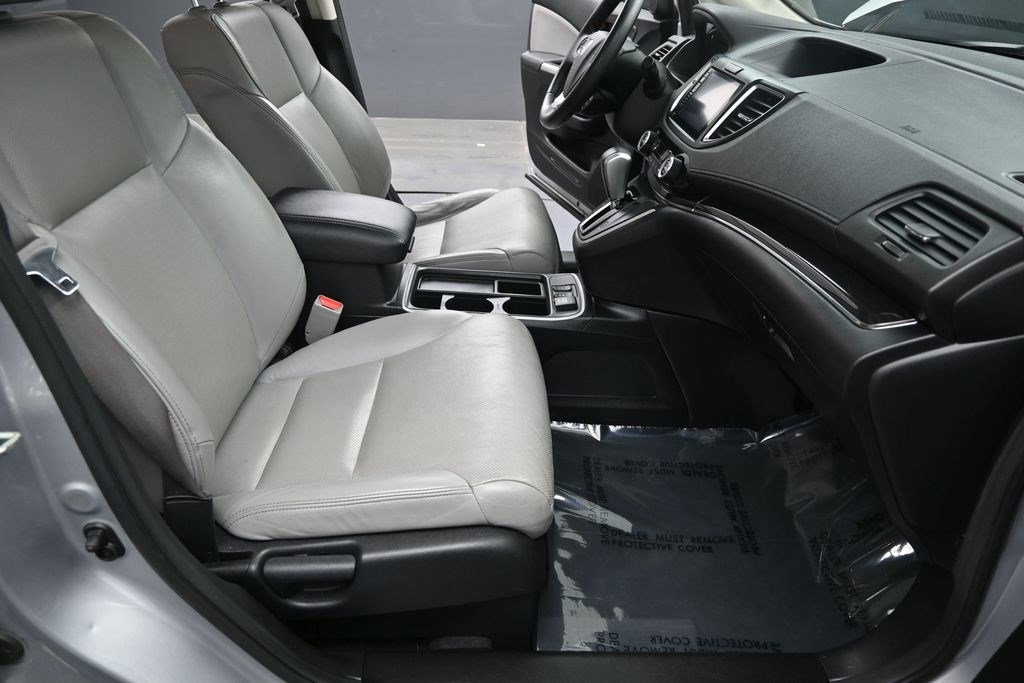 Used 2016 Honda CR-V Touring image 20