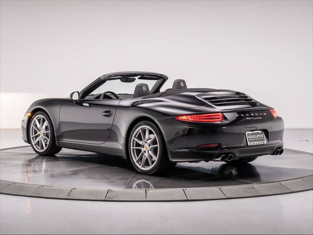 Used 2016 Porsche 911 Carrera RWD image 3