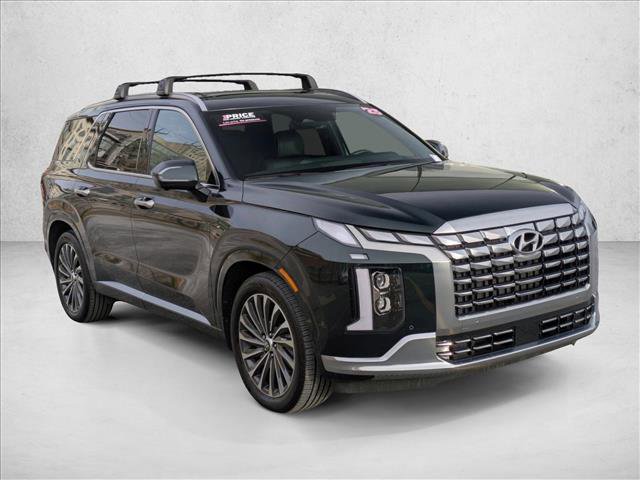 Used 2025 Hyundai Palisade Calligraphy image 3