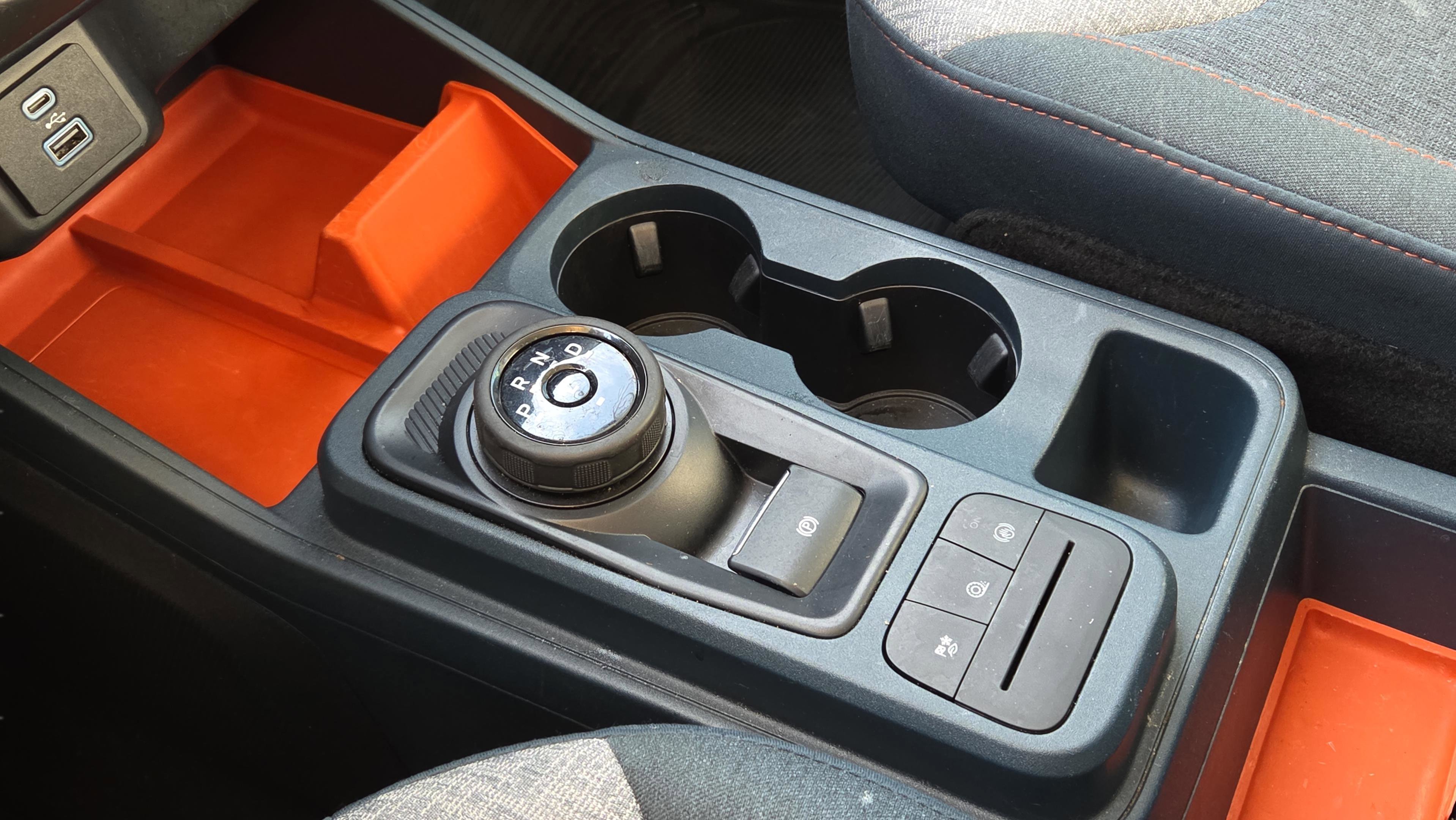 Certified 2024 Ford Maverick XLT image 28