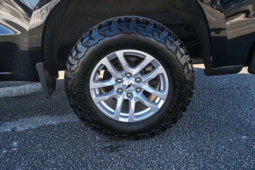 Used 2019 Chevrolet Silverado 1500 RST image 13