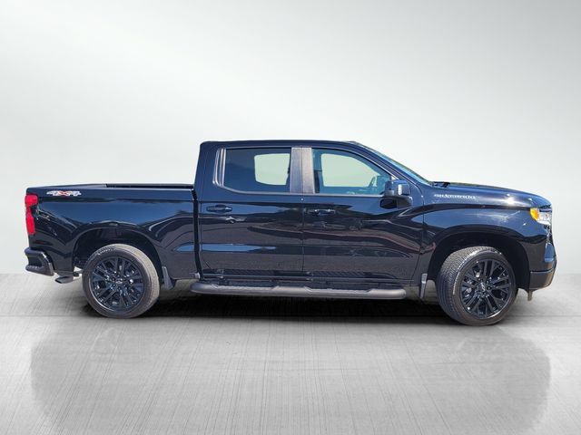 Used 2025 Chevrolet Silverado 1500 RST w/ Convenience Package II AWD/4WD image 3