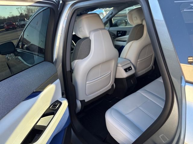 Used 2025 Cadillac Optiq Luxury 1 w/ LPO, Floor Liner Package AWD/4WD image 19