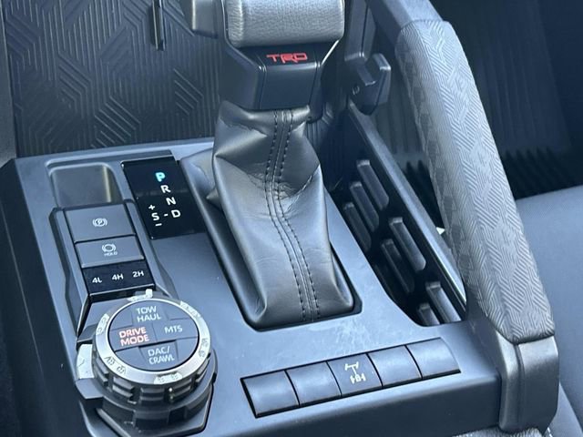 Used 2024 Toyota Tacoma TRD Off-Road image 32