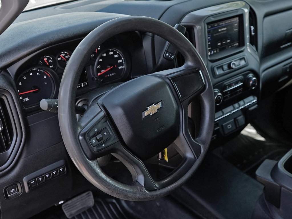 Used 2020 Chevrolet Silverado 2500 W/T w/ WT Convenience Package AWD/4WD image 3