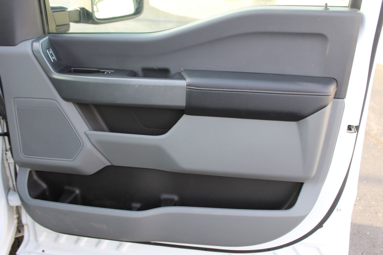 Used 2023 Ford F250 XLT w/ FX4 Off-Road Package image 11