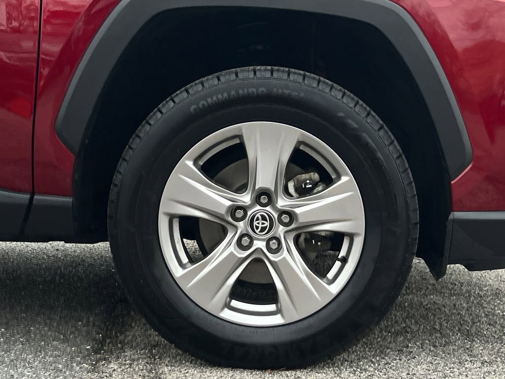 Used 2023 Toyota RAV4 XLE image 8