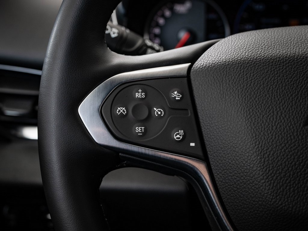 Used 2023 Chevrolet Traverse Premier image 30