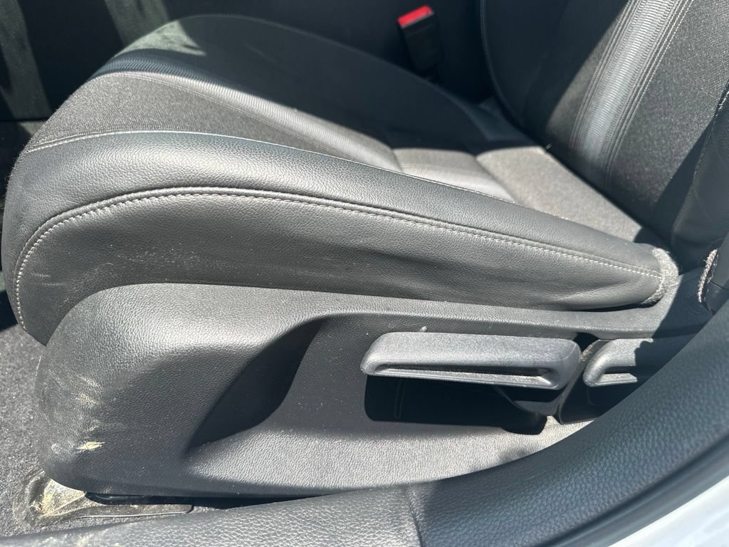 Used 2025 Honda Civic Sport image 15