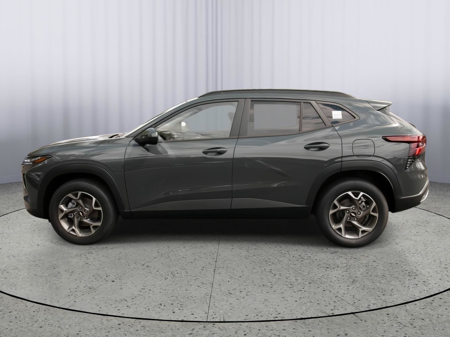 New 2026 Chevrolet Trax LS w/ LS Convenience Package FWD image 4