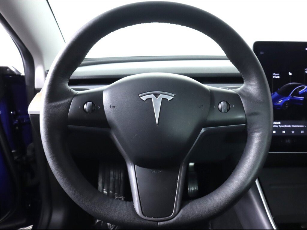 Used 2018 Tesla Model 3 Long Range image 10
