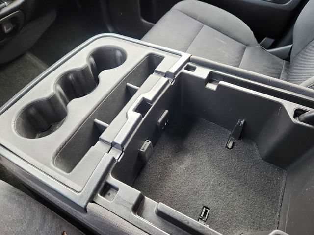 Used 2018 Chevrolet Silverado 1500 LT w/ All Star Edition AWD/4WD image 46