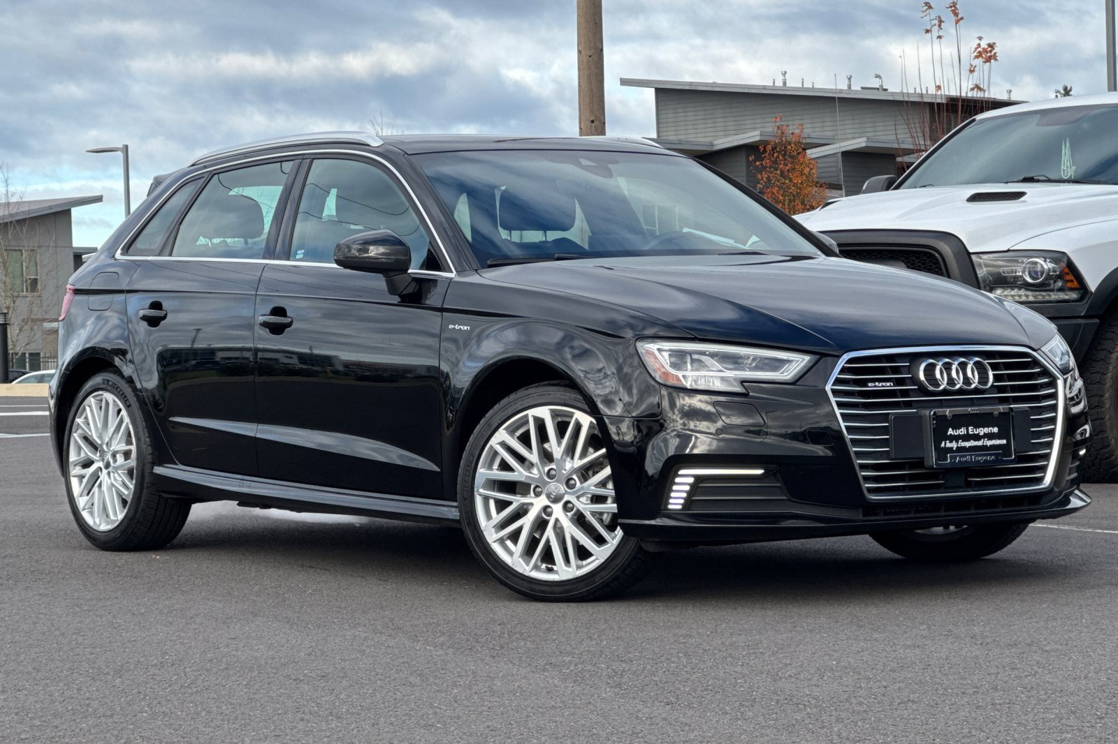Used 2018 Audi A3 e-tron Prestige w/ Prestige Package