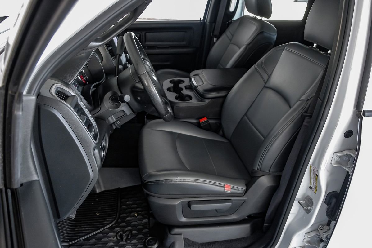 Used 2022 RAM 3500 Tradesman w/ Chrome Appearance Group image 28