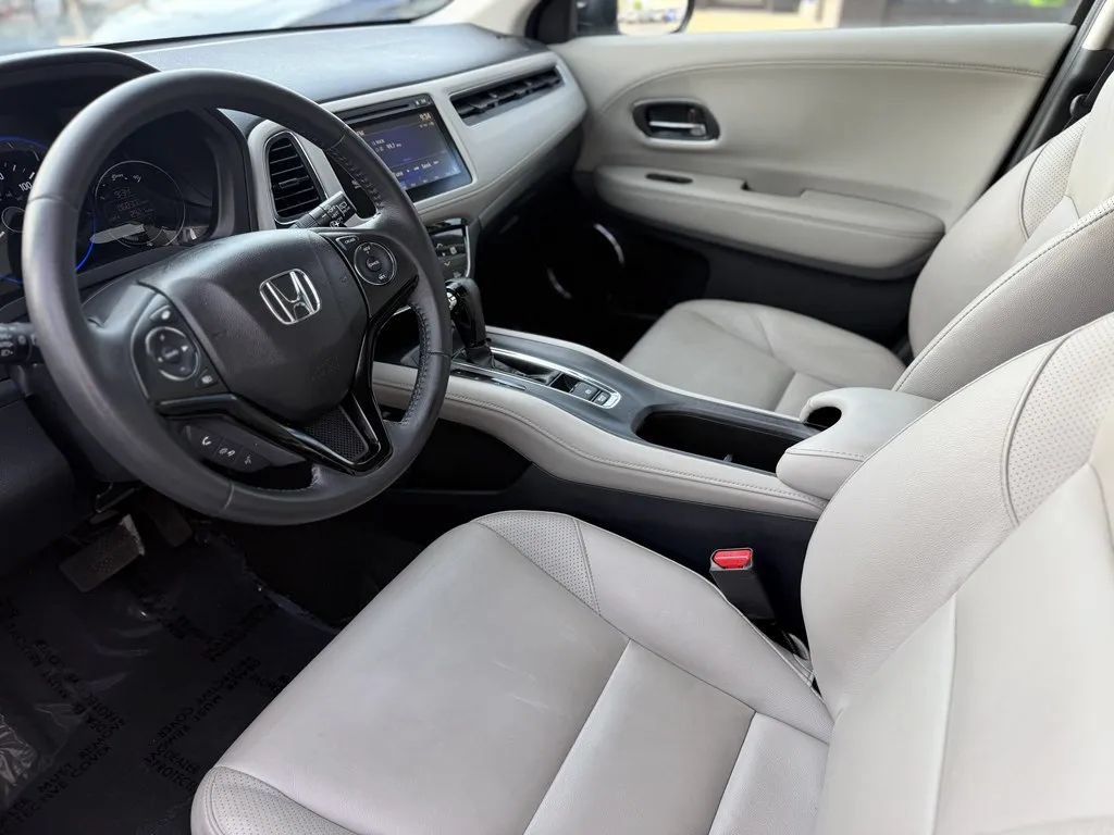 Used 2018 Honda HR-V EX-L image 10