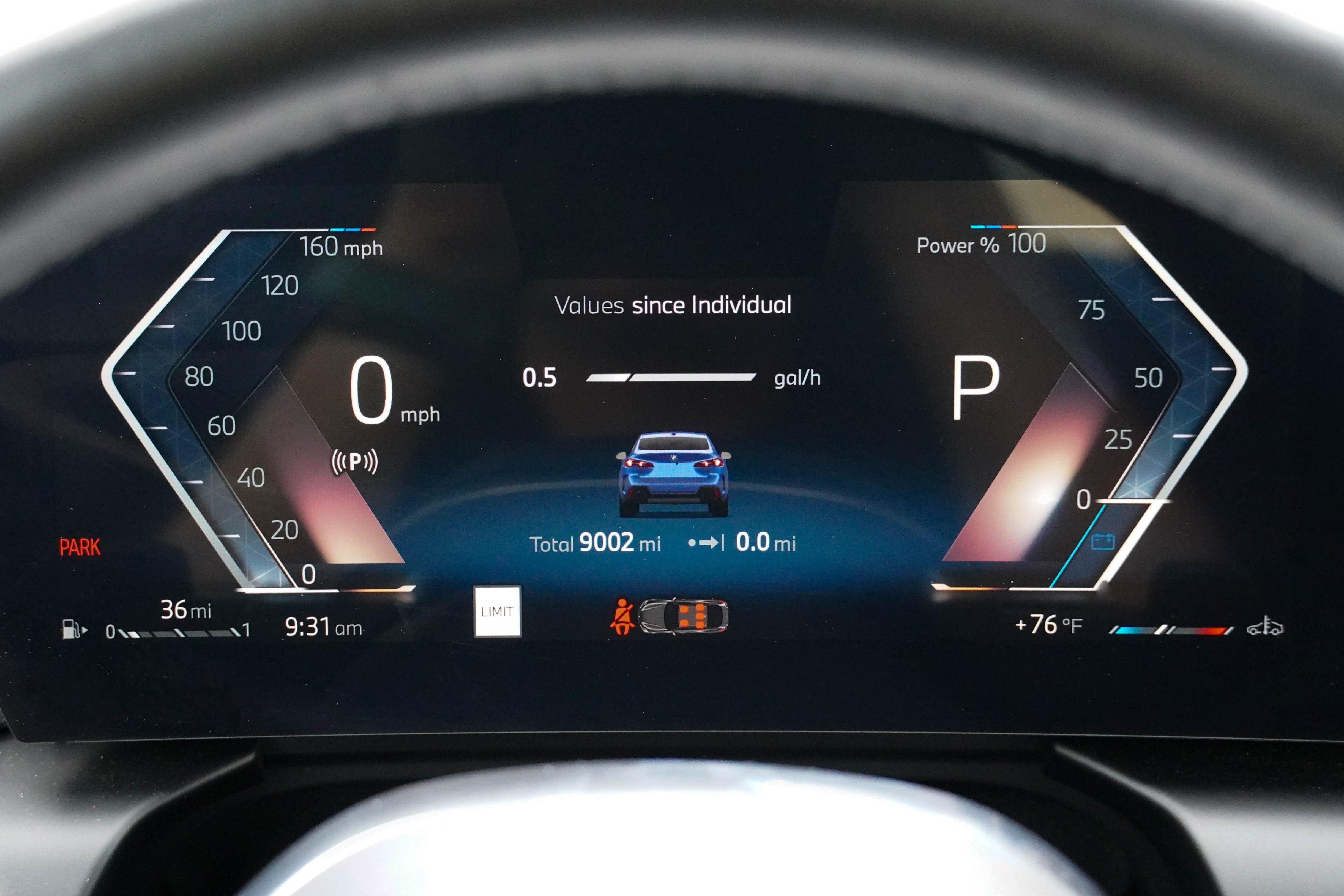 Certified 2025 BMW 228i xDrive w/ Technology Package AWD/4WD image 19
