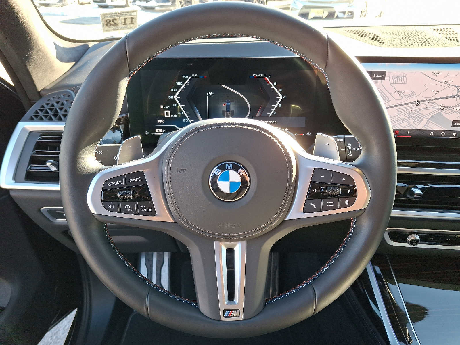 Used 2024 BMW X7 M60i w/ Climate Comfort Package image 22