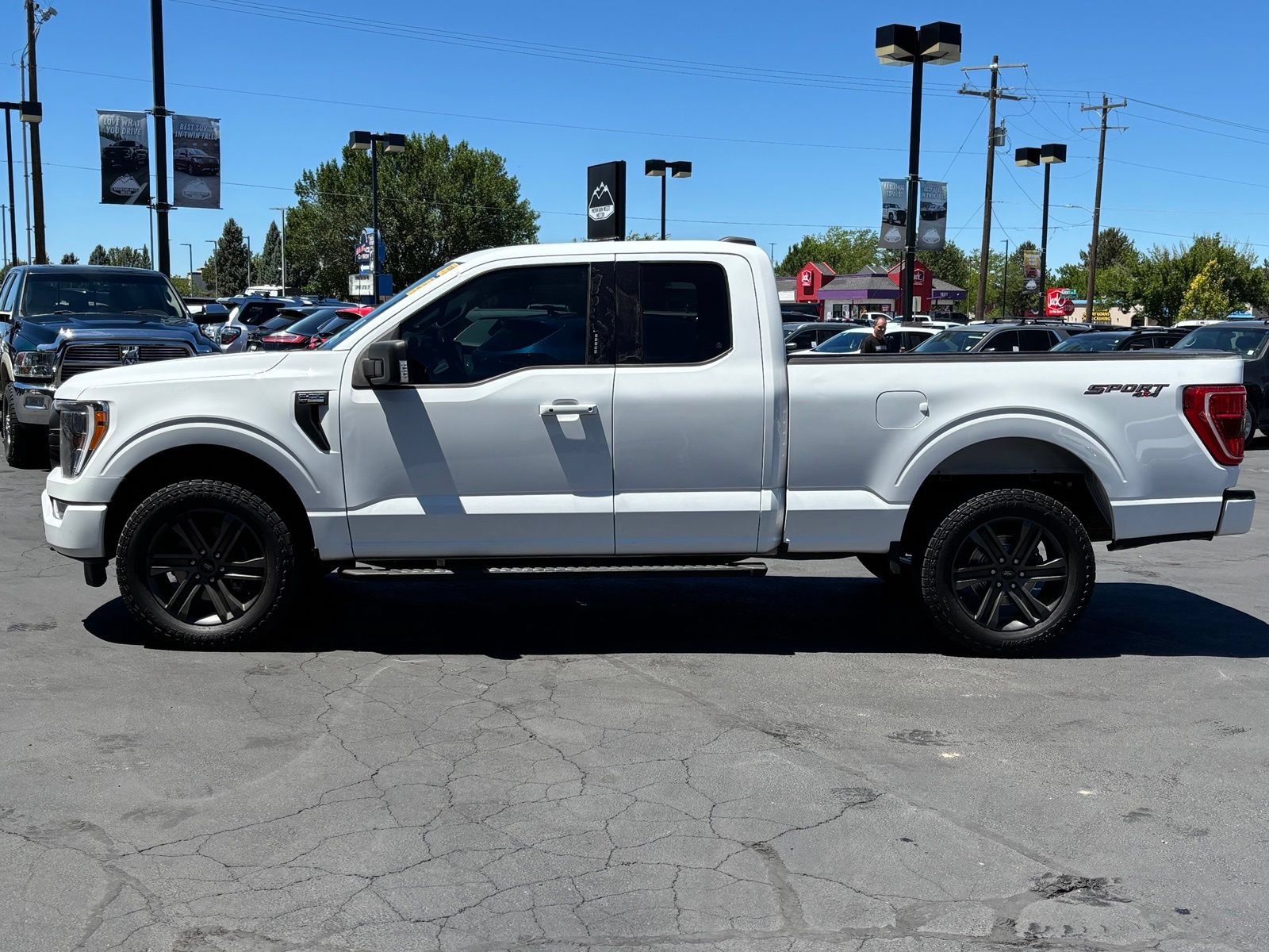 Used 2021 Ford F150 XLT w/ Equipment Group 302A High AWD/4WD image 3