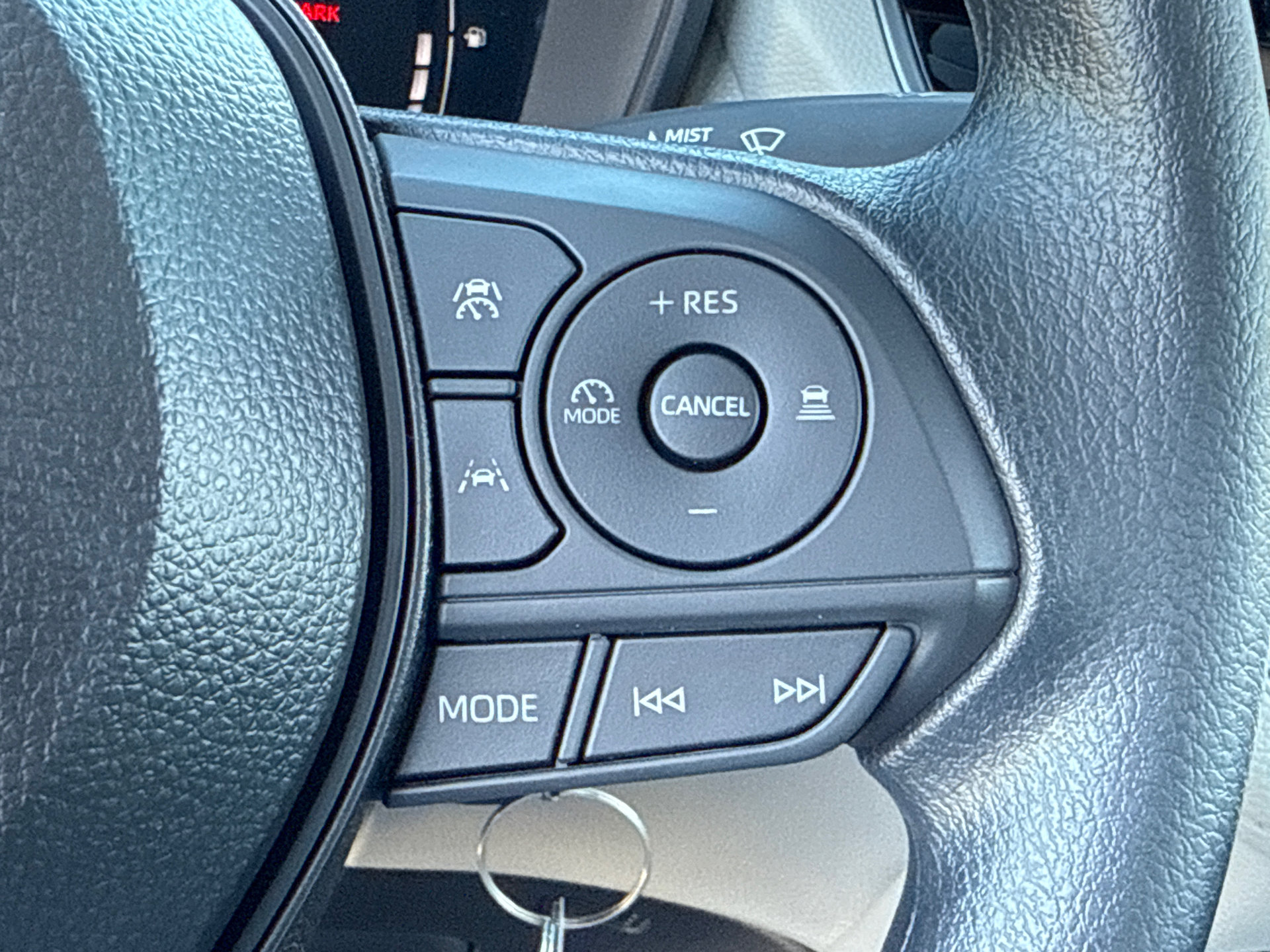 Certified 2026 Toyota Corolla Cross L image 28