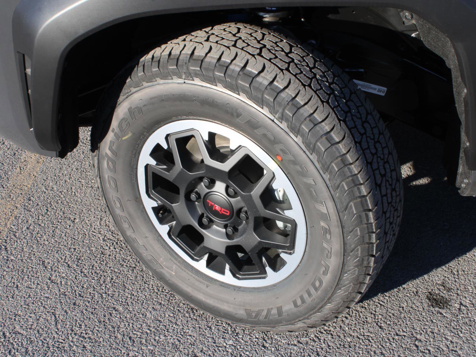 New 2026 Toyota Tacoma TRD Off-Road image 7