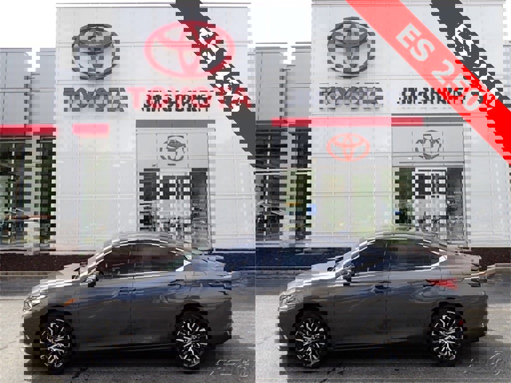 Used 2024 Lexus ES 250 w/ Premium Package