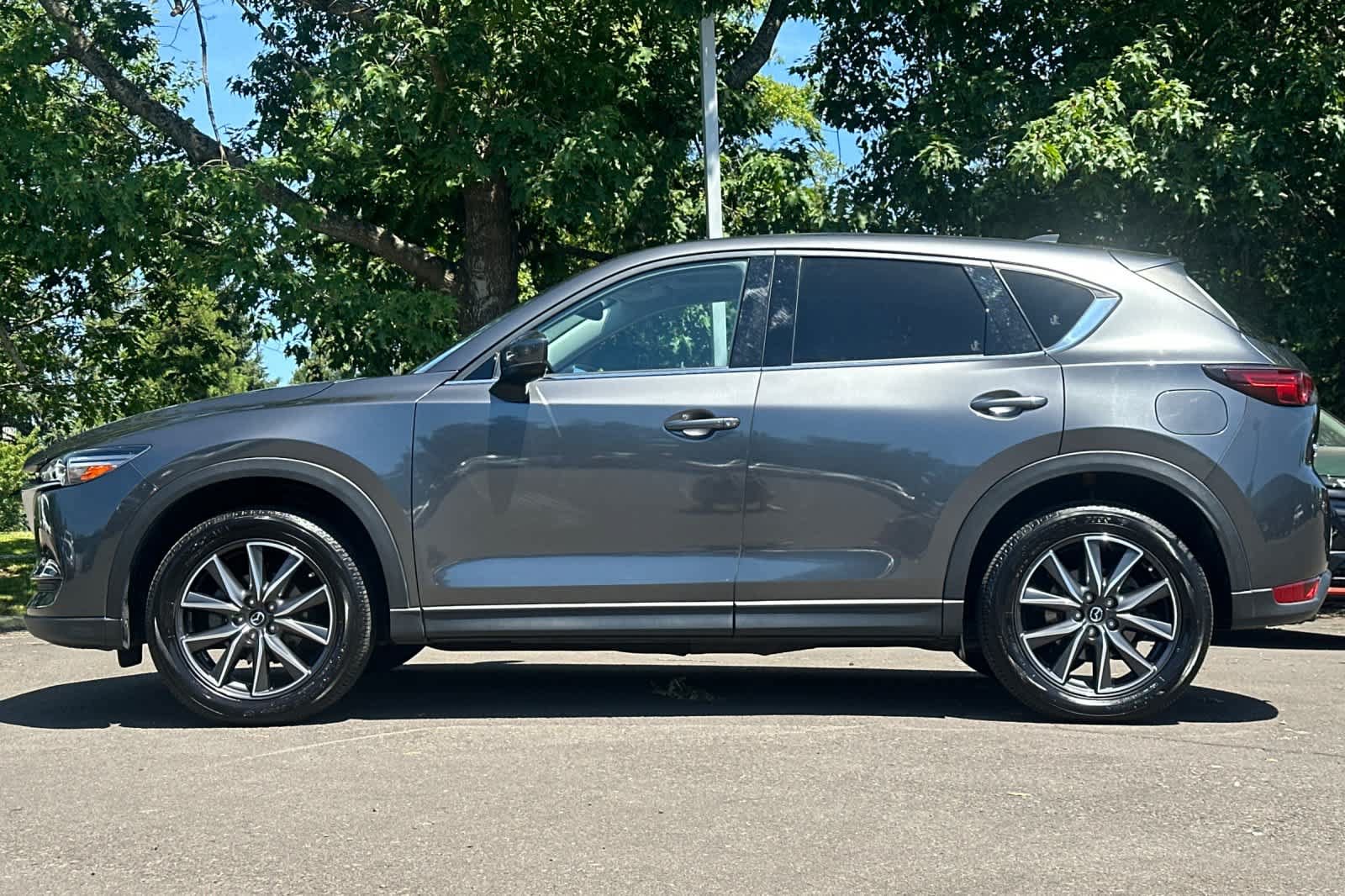 Used 2017 MAZDA CX-5 Grand Touring w/ Premium Package AWD/4WD image 5