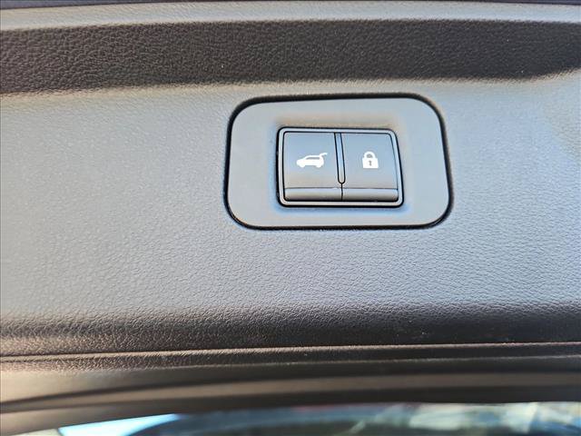 Certified 2026 Nissan Armada Platinum RWD image 7