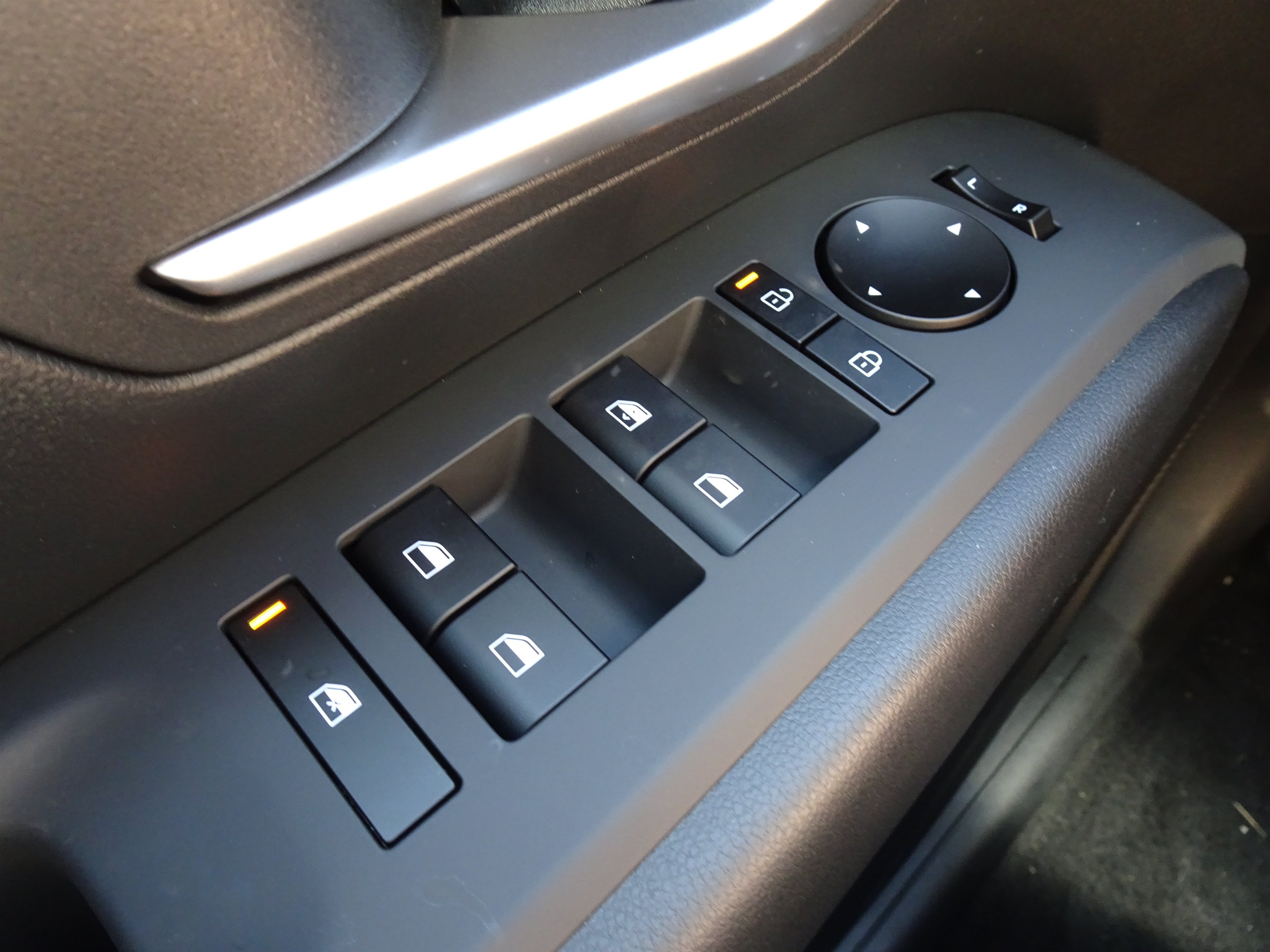New 2027 Hyundai Santa Cruz SE AWD/4WD image 22