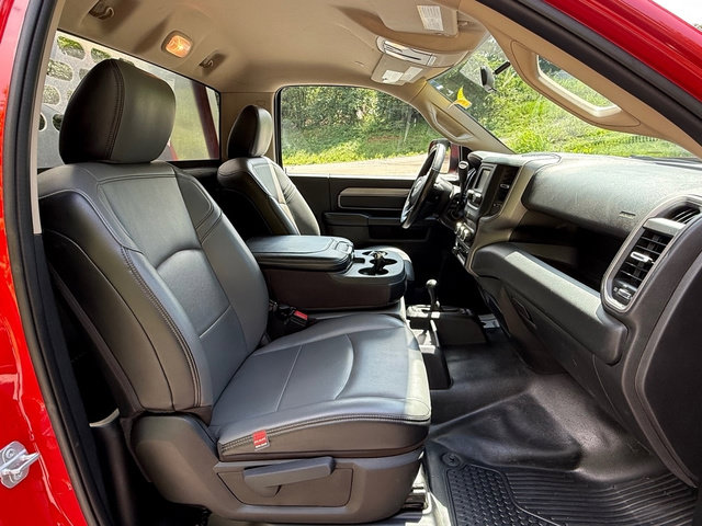 Used 2019 RAM 5500 Tradesman AWD/4WD image 15