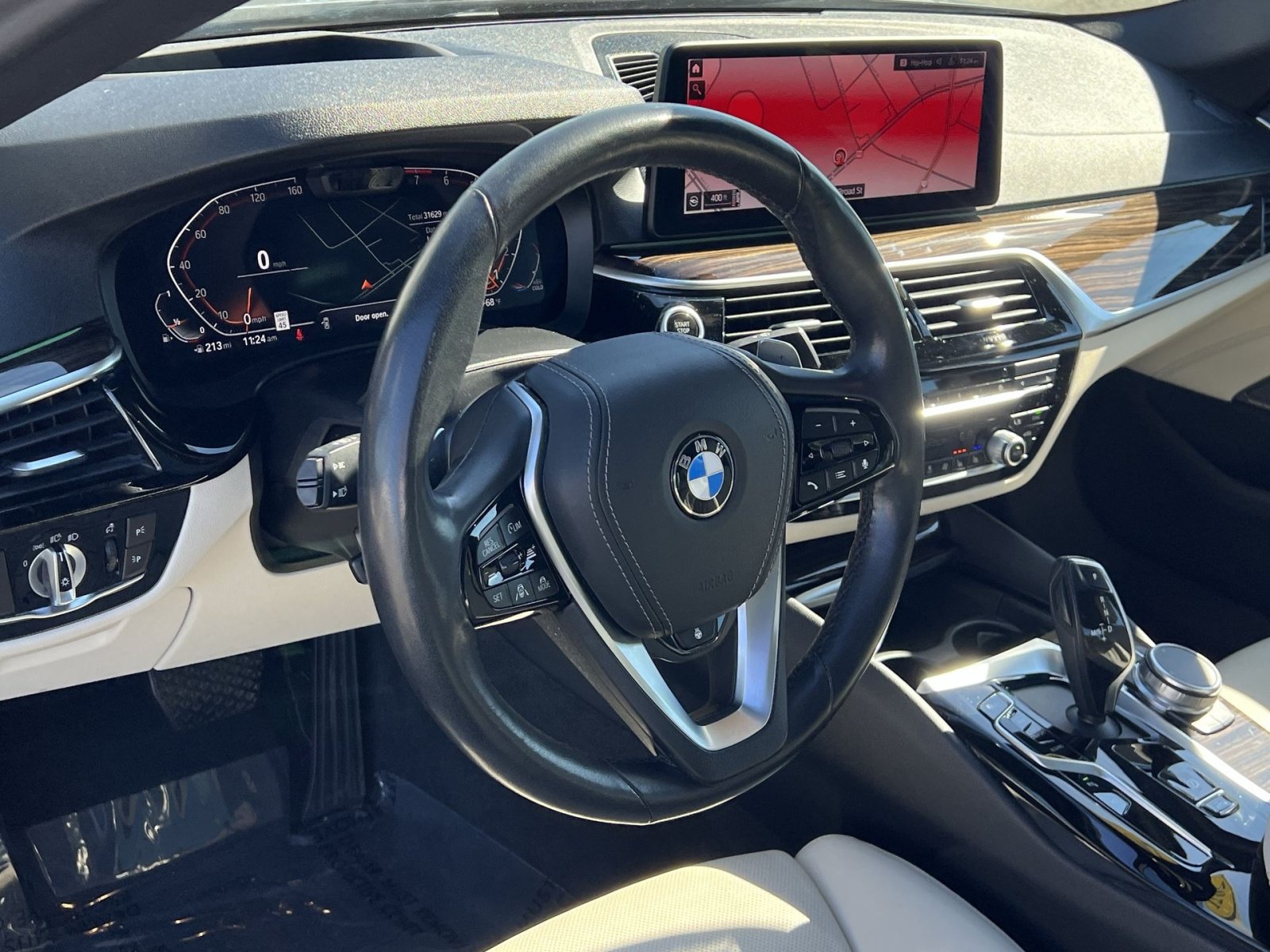 Used 2021 BMW 540i xDrive w/ Premium Package AWD/4WD image 13