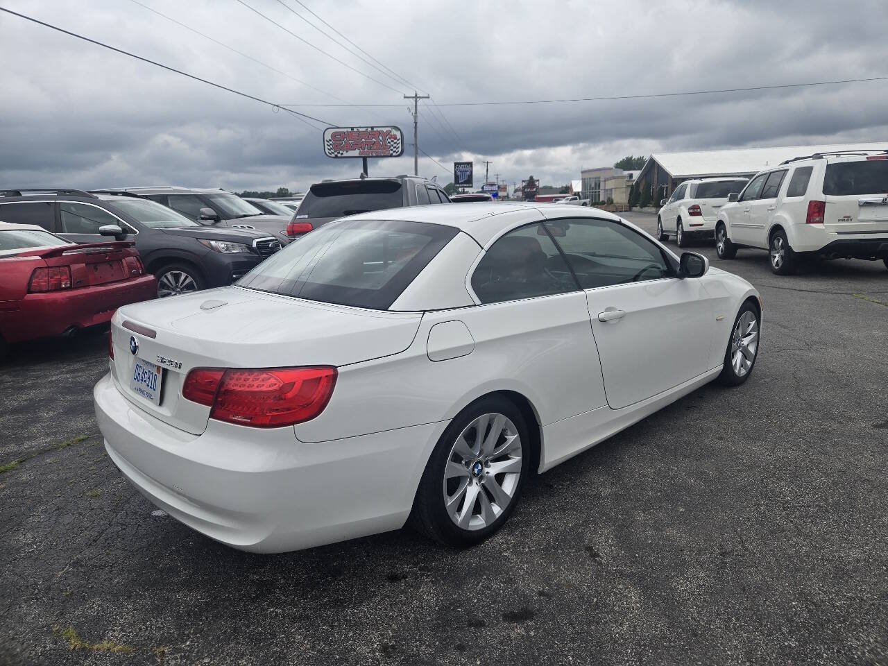 Used 2012 BMW 328i Convertible RWD image 5