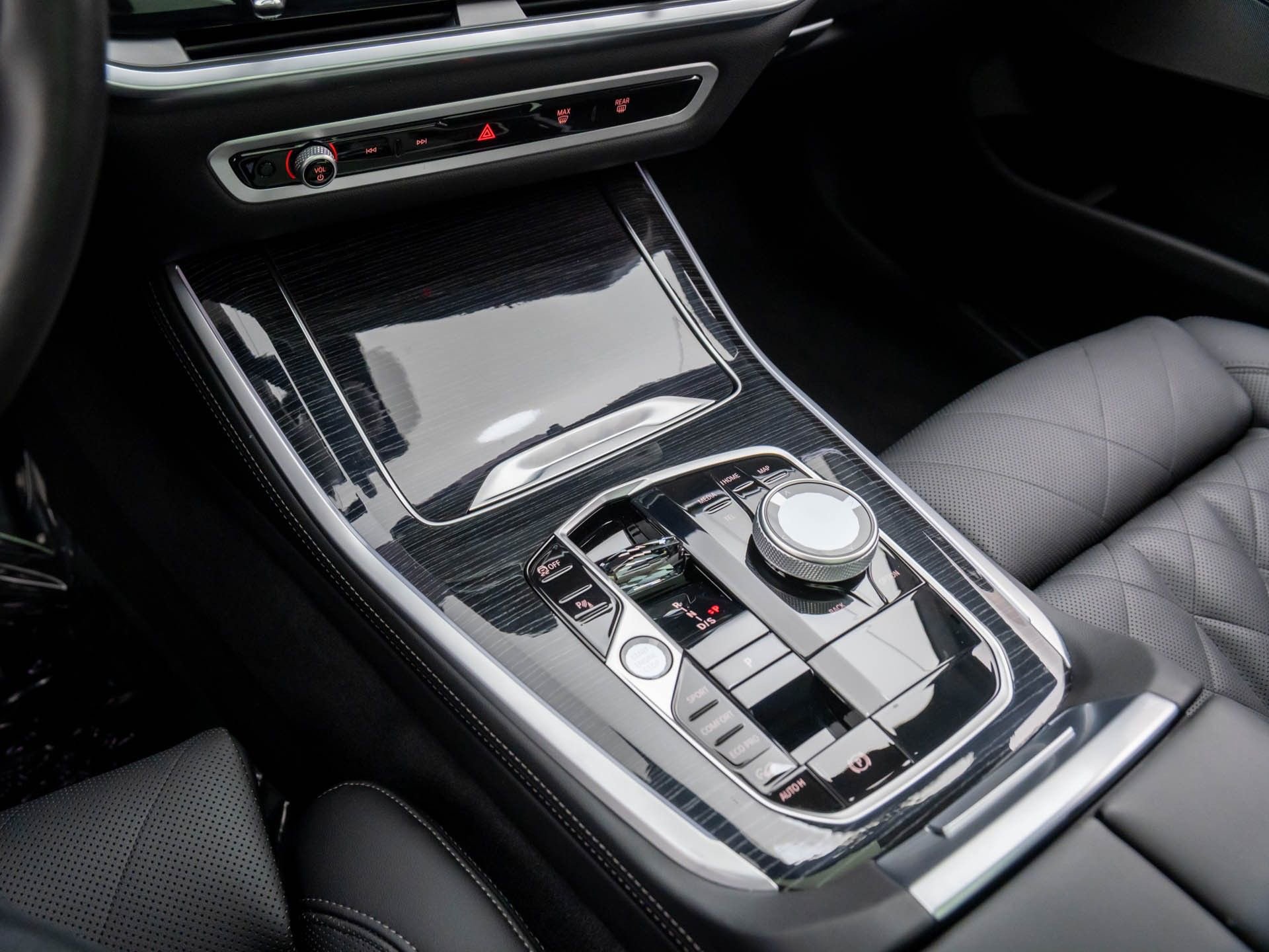 Certified 2025 BMW X5 M60i image 13