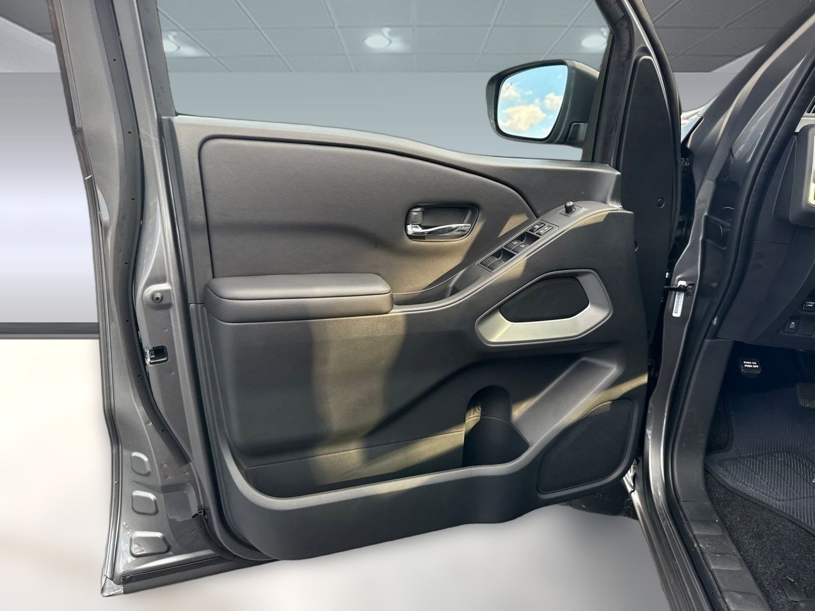 New 2026 Nissan Frontier SV w/ Tow Package image 10