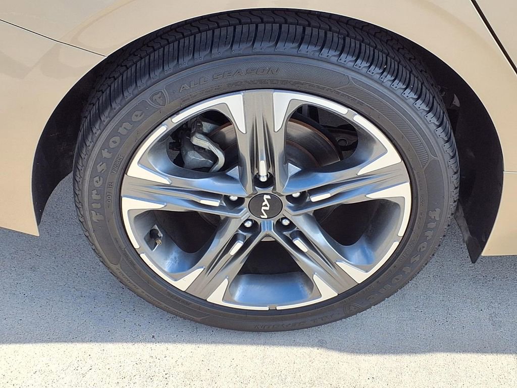 Used 2022 Kia K5 EX w/ EX Premium Package FWD image 9