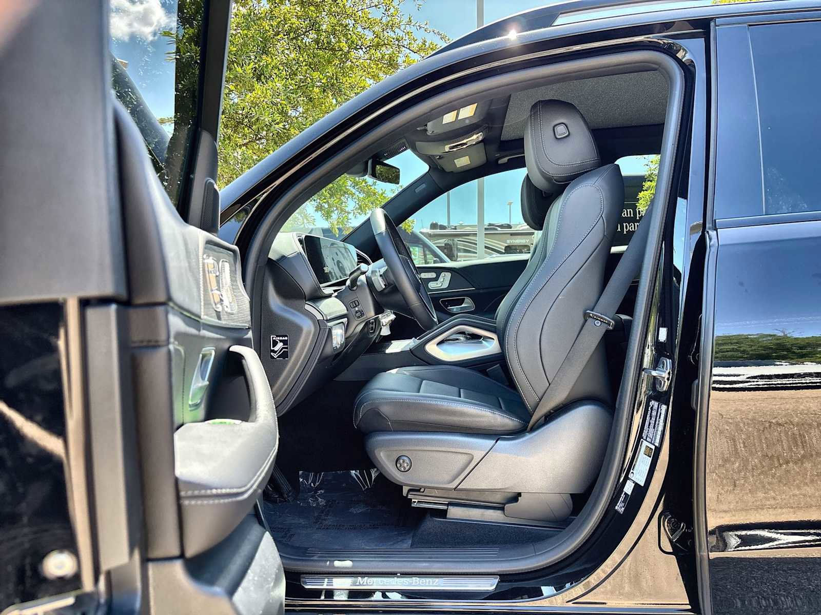 Certified 2026 Mercedes-Benz GLE 450 4MATIC image 2