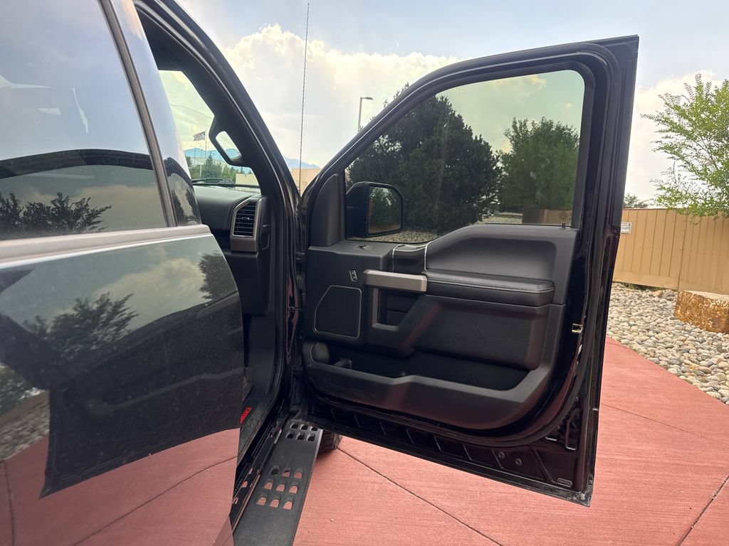 Used 2019 Ford F150 Raptor w/ Equipment Group 802A Luxury AWD/4WD image 24
