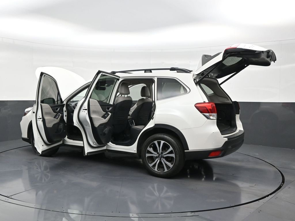 Used 2019 Subaru Forester Limited image 32
