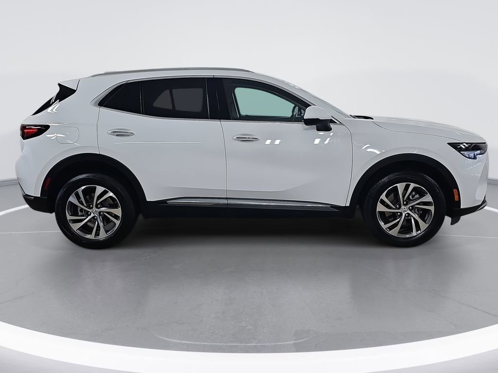 Certified 2023 Buick Envision Essence image 2