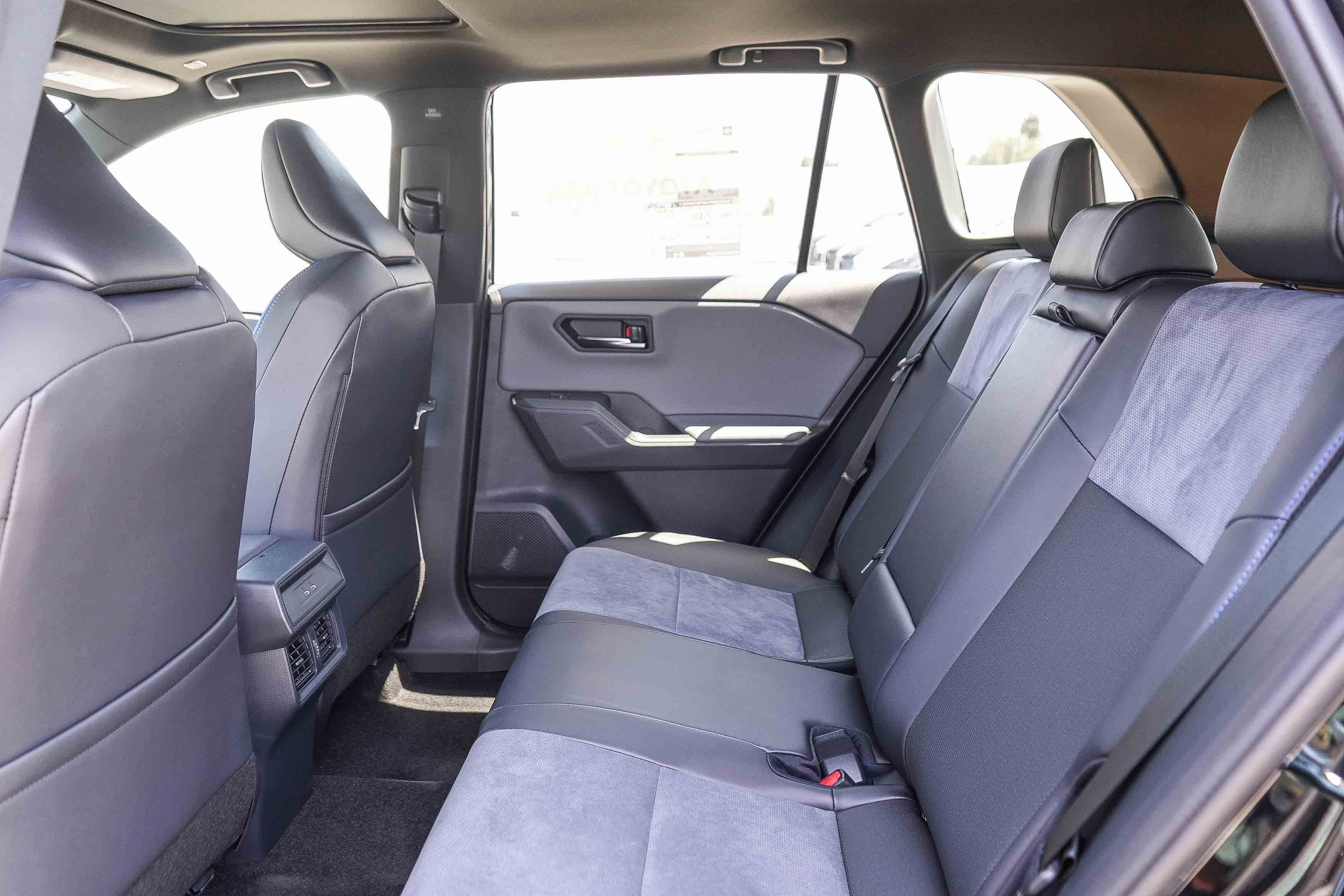 New 2026 Toyota RAV4 XSE AWD/4WD image 23