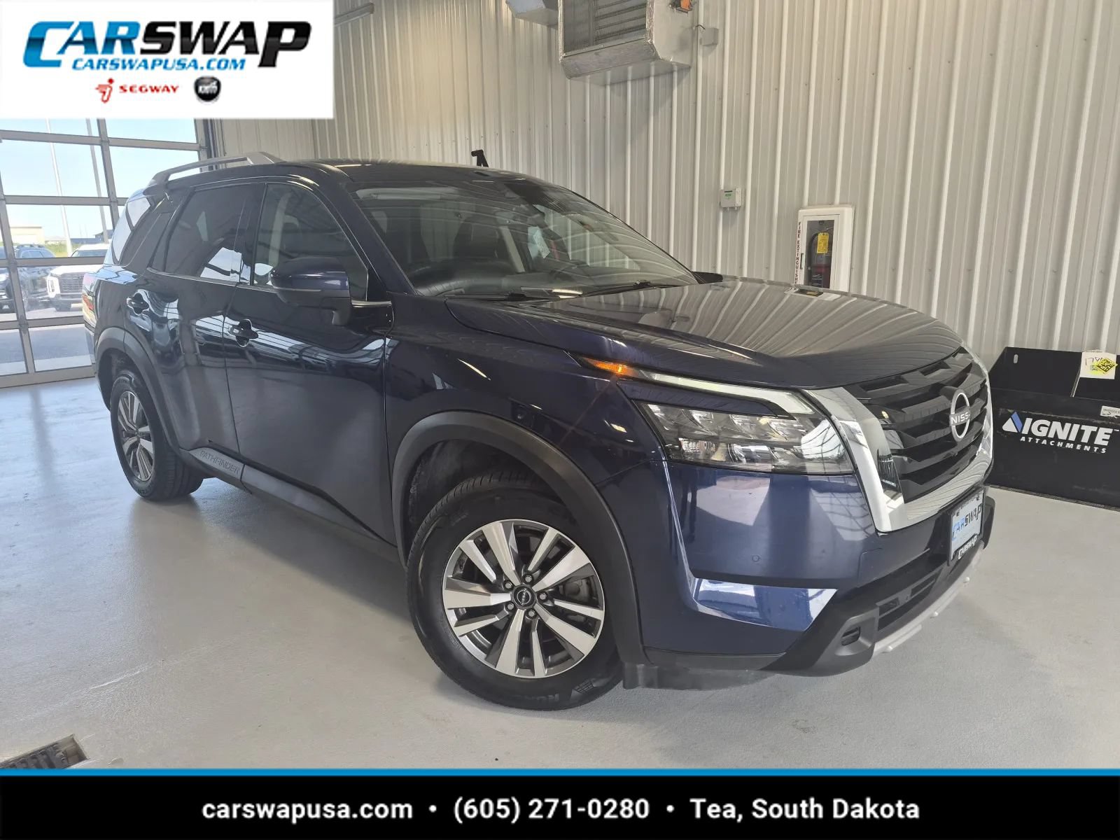 Used 2025 Nissan Pathfinder SL