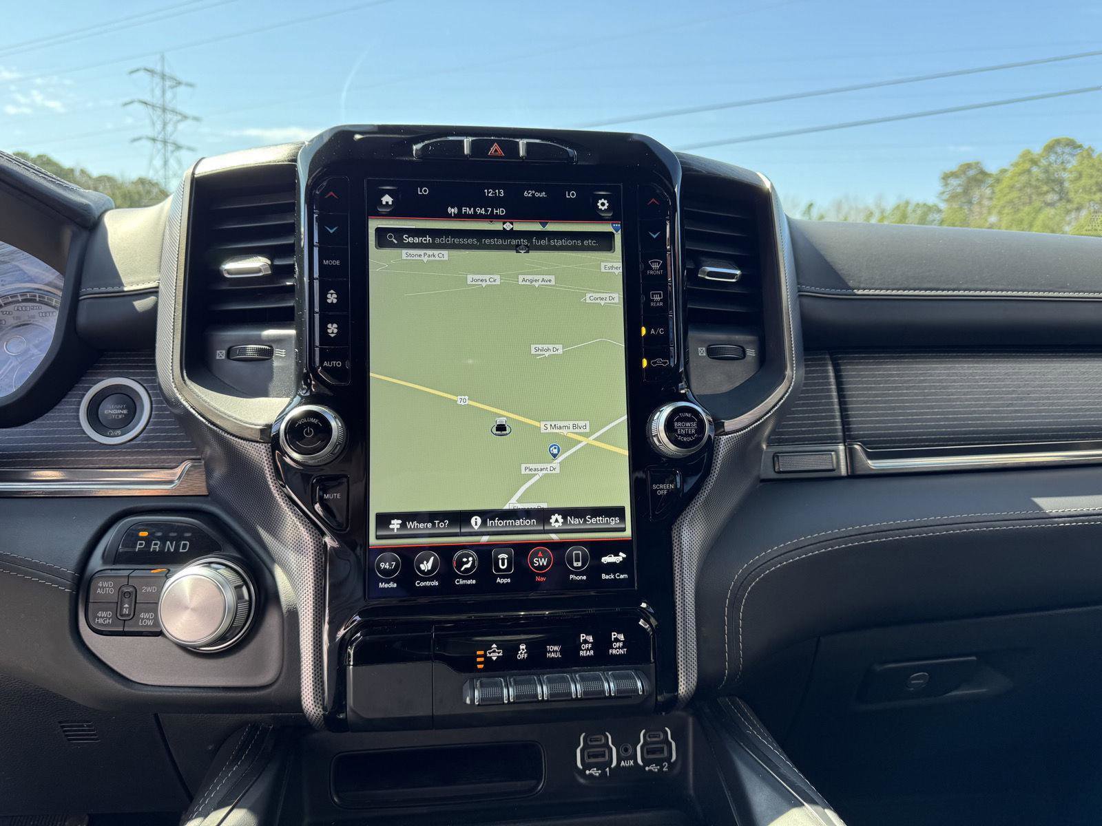 Used 2021 RAM 1500 Limited w/ Body Color Bumper Group image 4