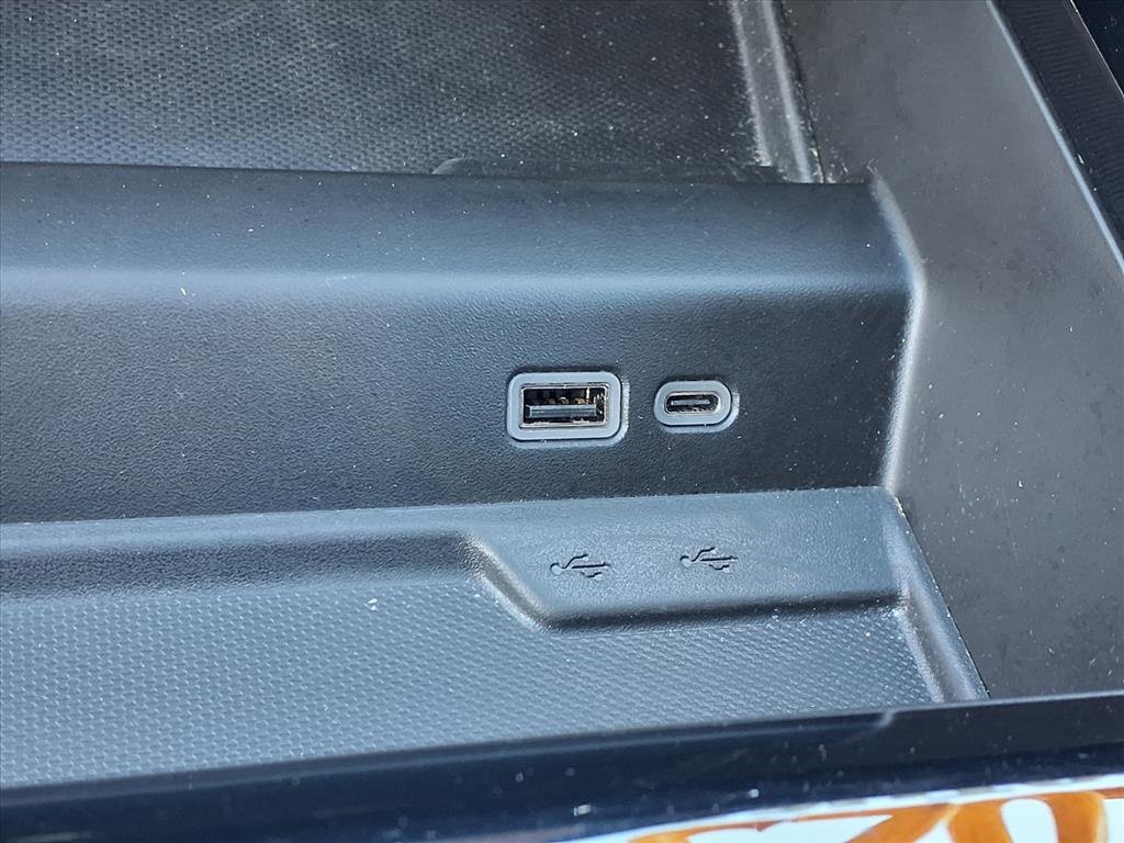 Used 2025 Chevrolet Tahoe LT image 7