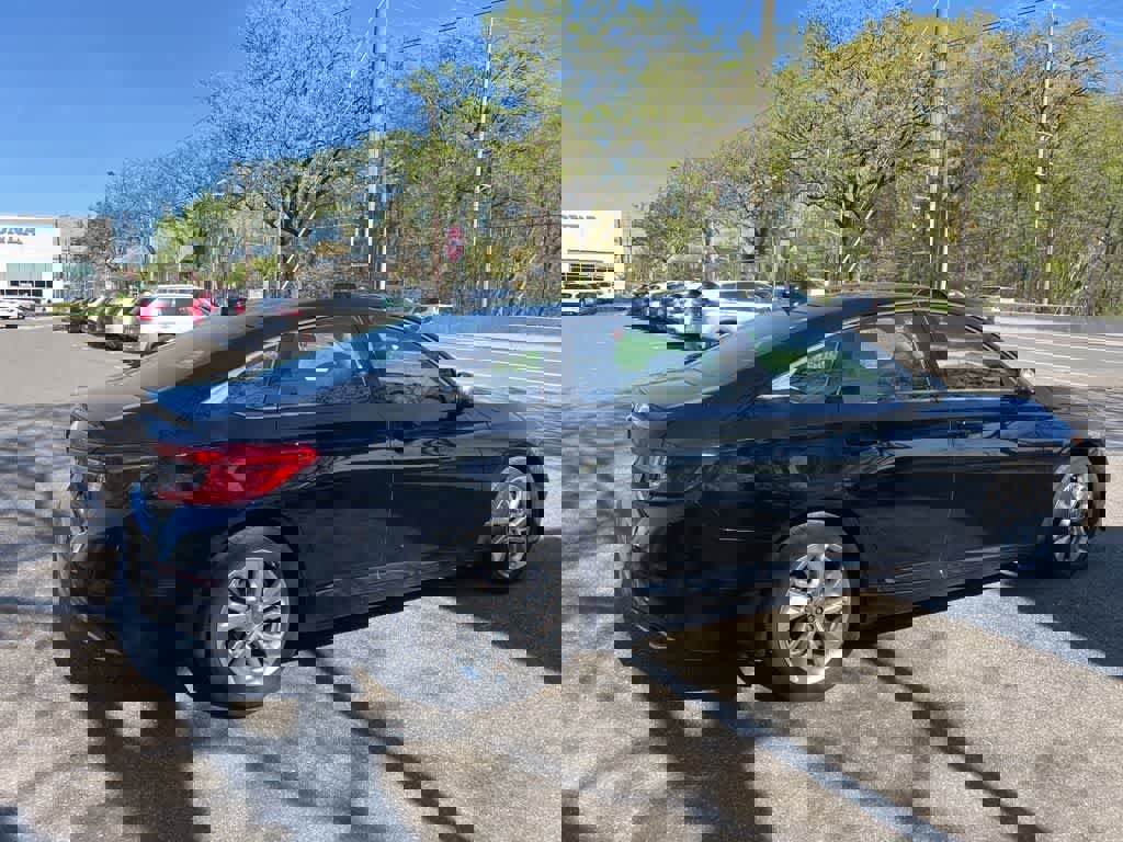 Certified 2019 Honda Accord LX image 16