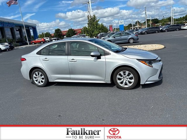 Certified 2024 Toyota Corolla LE FWD image 4