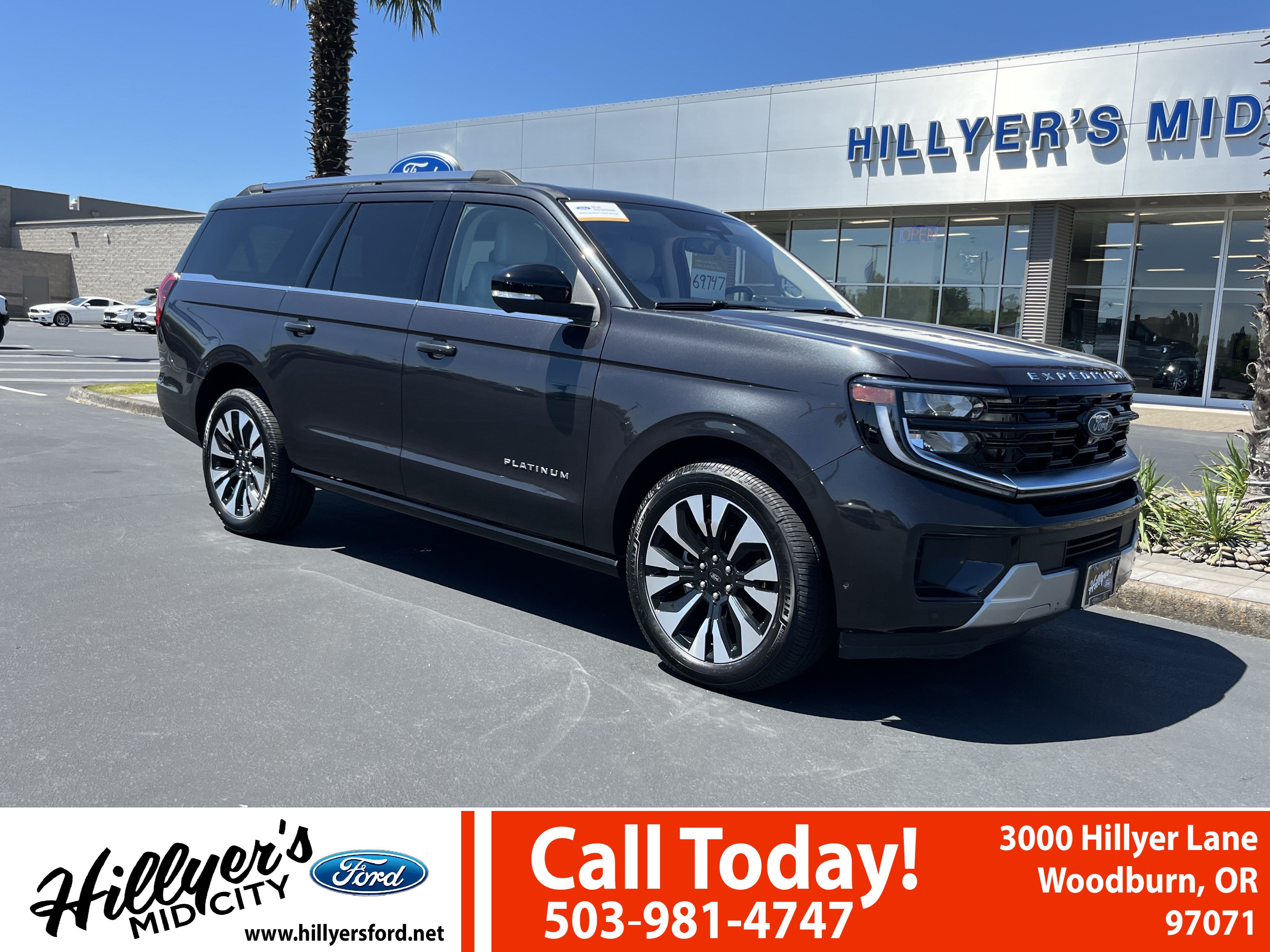 Certified 2025 Ford Expedition Max Platinum AWD/4WD image 1