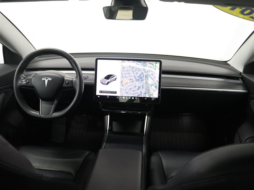 Used 2018 Tesla Model 3 Long Range RWD image 23